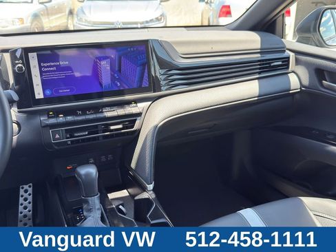 Used 2025 Toyota Camry SE w/ Multimedia Upgrade Package FWD image 23