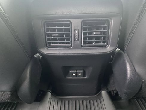 Used 2025 Toyota RAV4 Limited w/ Weather Package AWD/4WD image 33