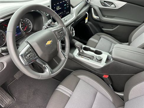 New 2025 Chevrolet Blazer LT w/ Driver Confidence Package image 10