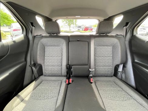 Used 2024 Chevrolet Equinox LT FWD image 29