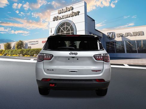 New 2026 Jeep Compass Trailhawk w/ Sun, Sound & Navigation Group image 6