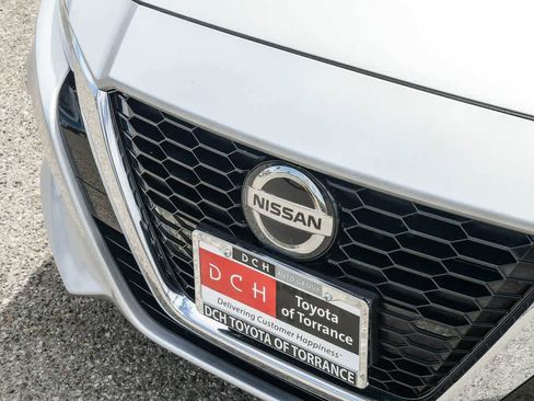 Used 2021 Nissan Altima 2.5 Platinum AWD/4WD image 5