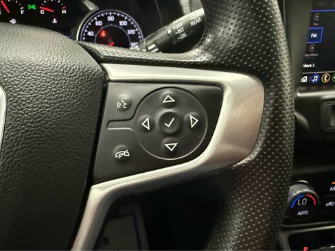 Used 2022 GMC Terrain SLE w/ Driver Convenience Package AWD/4WD image 11