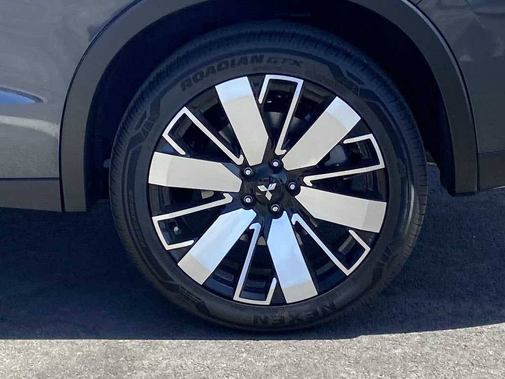 New 2026 Mitsubishi Outlander SE FWD image 30