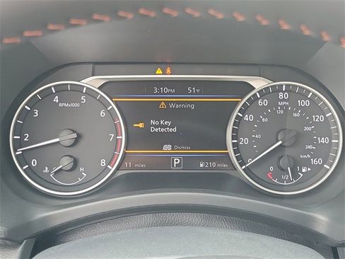 New 2025 Nissan Sentra SR w/ Midnight Edition image 8