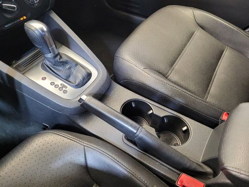 Used 2014 Volkswagen Jetta SE image 26