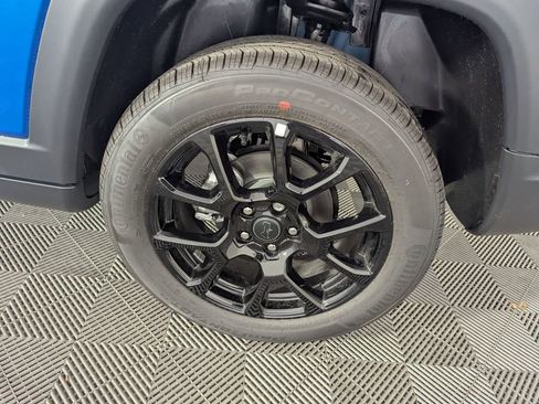 New 2026 Jeep Compass Latitude image 16