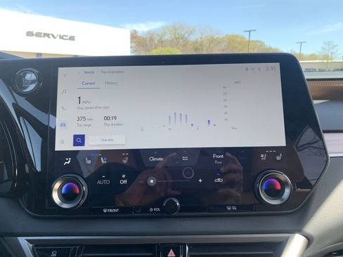 Used 2025 Lexus RX 350 Premium w/ Accessory Package (Z1) image 24