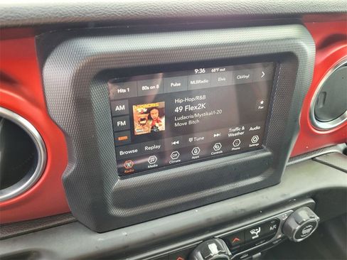 Used 2021 Jeep Wrangler Unlimited Rubicon image 13