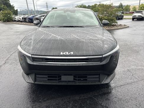 New 2026 Kia K4 FWD image 2