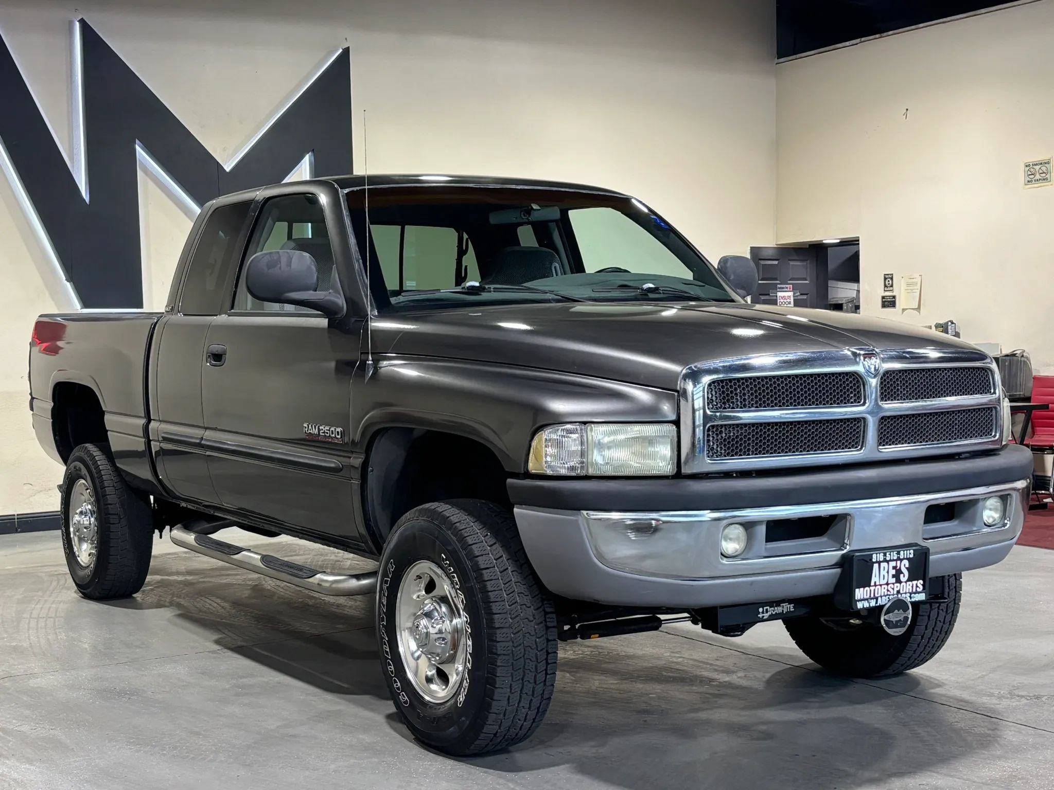 Used 2002 Dodge Ram 2500 Truck 4x4 Quad Cab image 2