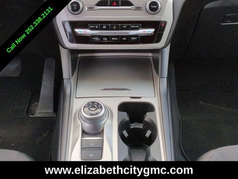 Used 2022 Ford Explorer XLT RWD image 22