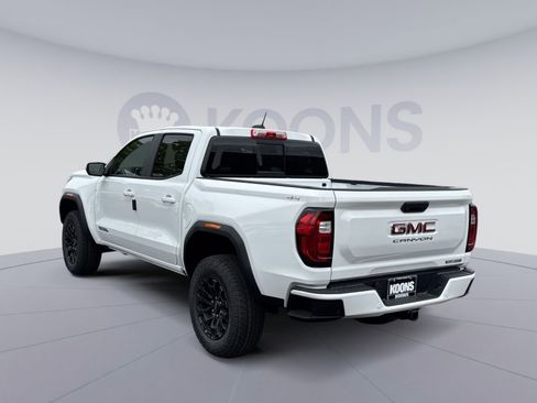 New 2026 GMC Canyon Elevation AWD/4WD image 4