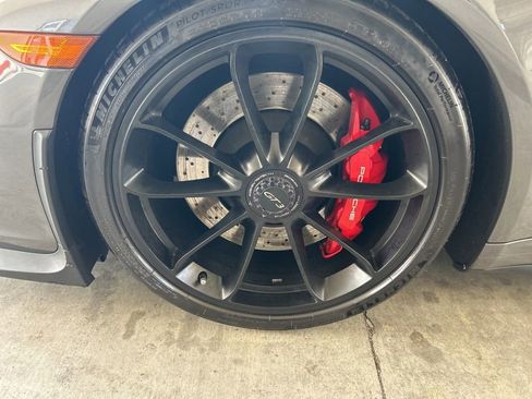 Used 2015 Porsche 911 GT3 image 13