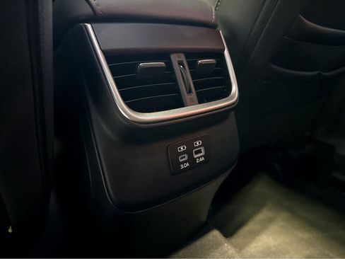 Used 2025 Subaru Outback Onyx Edition AWD/4WD image 43