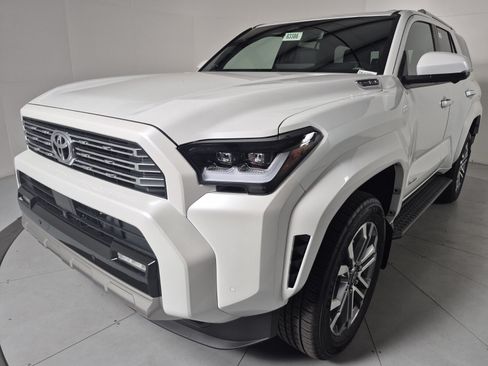 New 2026 Toyota 4Runner Limited AWD/4WD image 1