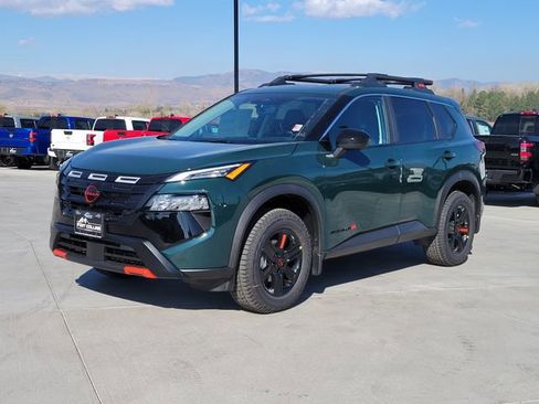 New 2026 Nissan Rogue SV AWD/4WD image 1