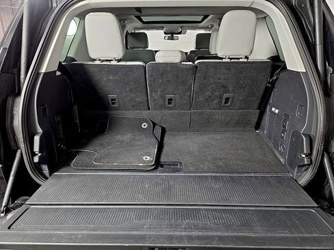 Certified 2025 Ford Expedition Active image 32