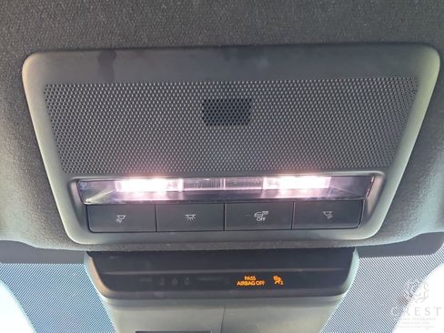 Used 2021 MAZDA MAZDA3 s image 21