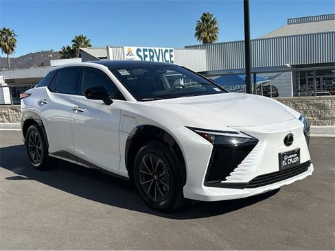 New 2026 Lexus RZ 450e AWD image 2