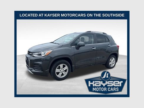 Used 2019 Chevrolet Trax LT w/ LT Convenience Package AWD/4WD image 1