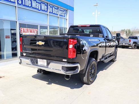 New 2026 Chevrolet Silverado 3500 W/T AWD/4WD image 3