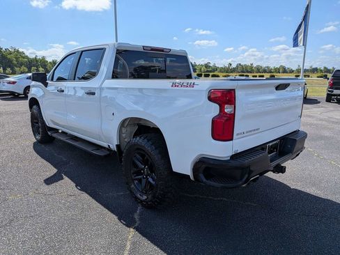 Used 2021 Chevrolet Silverado 1500 LT Trail Boss w/ Convenience Package II AWD/4WD image 8
