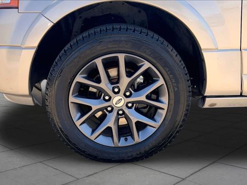 Certified 2017 Ford Expedition Limited w/ Equipment Group 301A RWD image 11