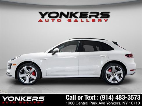 Used 2016 Porsche Macan Turbo AWD/4WD image 3