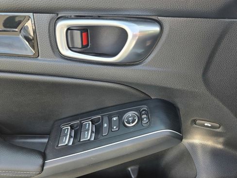 Certified 2023 Honda Civic Touring image 18