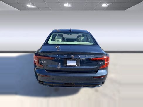 New 2024 Volvo S60 B5 Plus w/ Climate Package image 7