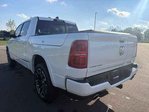 Used 2025 RAM 1500 Limited AWD/4WD image 16