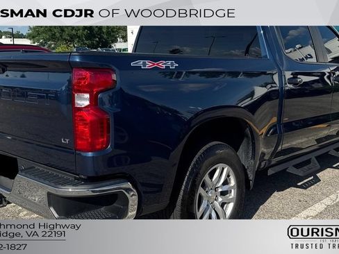 Used 2021 Chevrolet Silverado 1500 LT AWD/4WD image 7