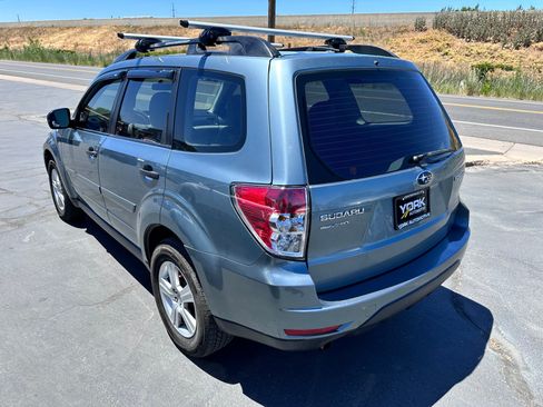 Used 2011 Subaru Forester 2.5X AWD/4WD image 4