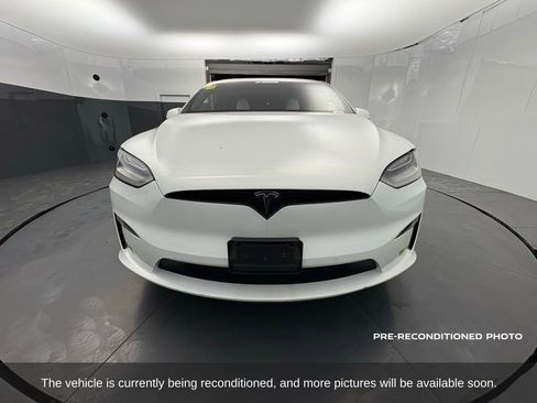 Used 2023 Tesla Model X image 9