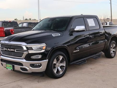 Used 2021 RAM 1500 Laramie AWD/4WD image 3