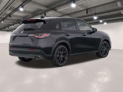 Used 2024 Honda HR-V Sport image 4