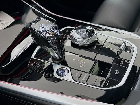 Used 2021 BMW ALPINA XB7 ALPINA XB7 image 18