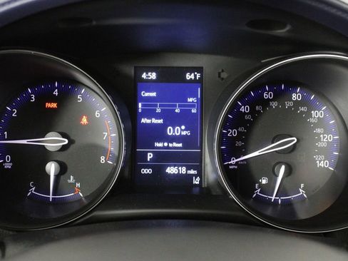 Used 2021 Toyota C-HR XLE image 24