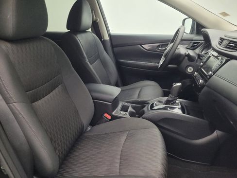 Used 2020 Nissan Rogue S w/ Special Edition Package FWD image 21