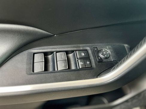 Used 2022 Toyota RAV4 SE w/ Convenience Package AWD/4WD image 77