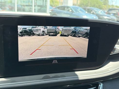 New 2026 Buick Envista Sport Touring w/ Convenience I Package FWD image 5