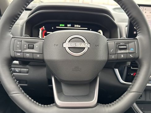 New 2025 Nissan Rogue Platinum w/ Tech Package image 35