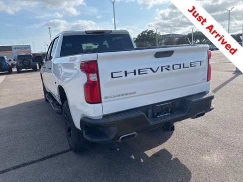 Used 2019 Chevrolet Silverado 1500 LT Trail Boss AWD/4WD image 11