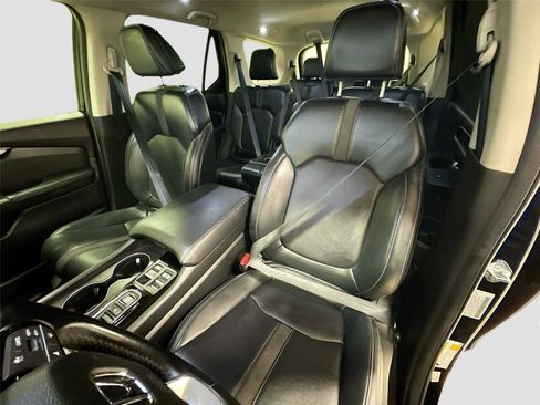 Used 2025 Honda Pilot EX-L image 20