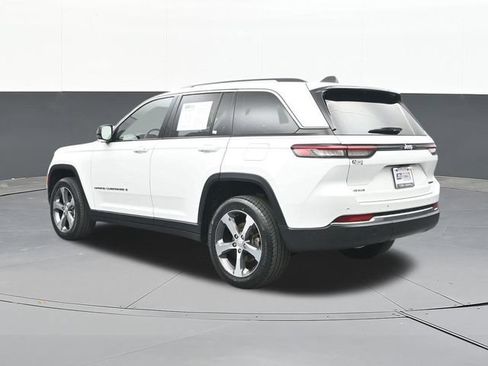 Used 2023 Jeep Grand Cherokee Limited AWD/4WD image 9