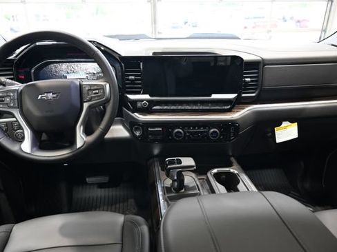 New 2026 Chevrolet Silverado 1500 LT Trail Boss w/ LT Trail Boss Premium Package AWD/4WD image 14