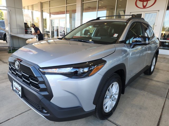 New 2026 Toyota Corolla Cross LE w/ Cold Weather Package AWD/4WD image 6
