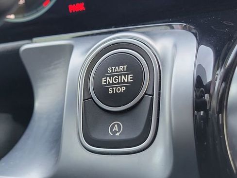 Used 2022 Mercedes-Benz GLB 35 AMG 4MATIC image 33