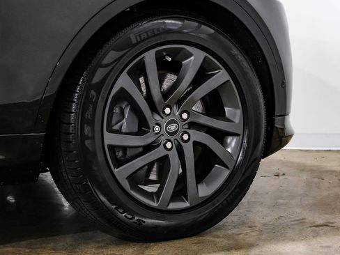 Used 2022 Land Rover Discovery S R-Dynamic image 55